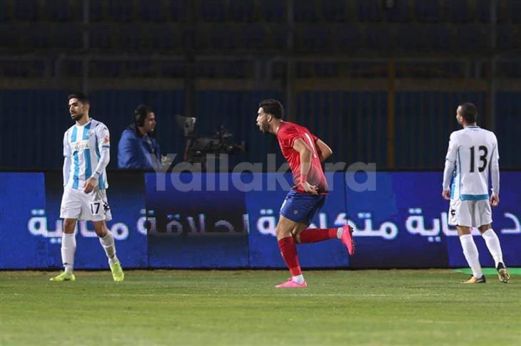 ازارو، الاهلي، بيراميدز، الأهلي